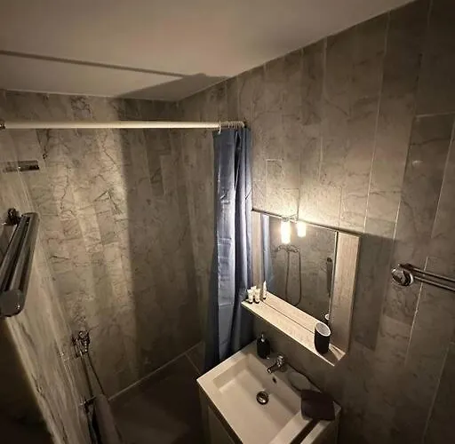 Superbe Avec Piscine Ext Apartman Antibes